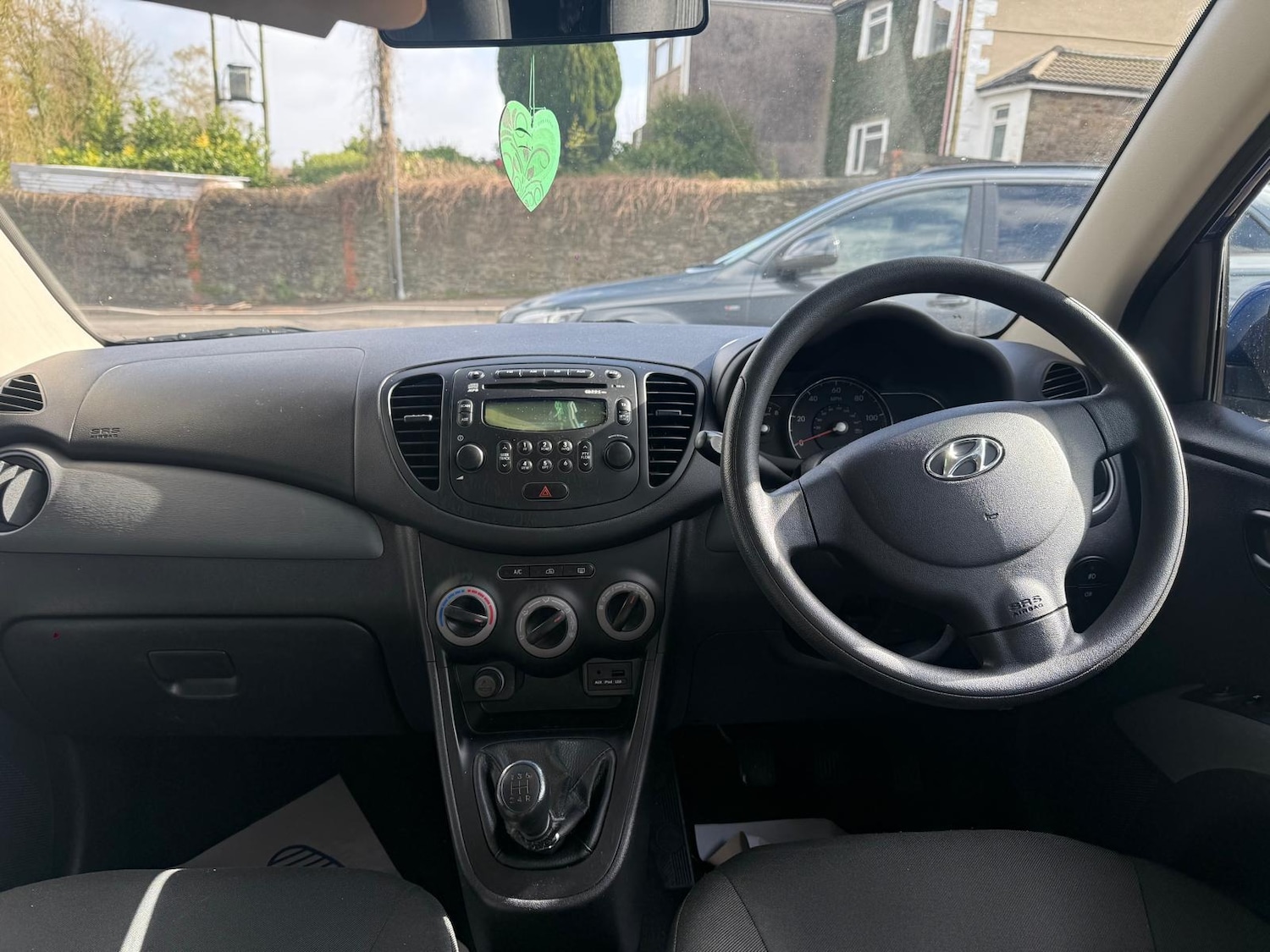 Used Hyundai i10 2013 for sale - 78012807: Photo 6