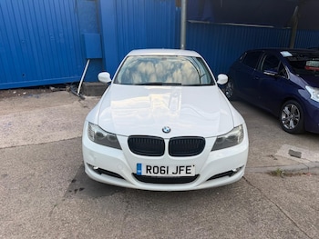 Used BMW 3 Series 2011 for sale - 79608782: Photo