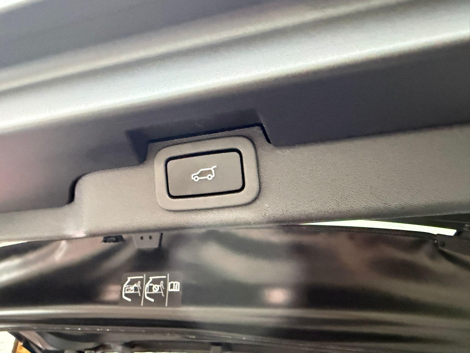 Used Land Rover Discovery 2019 for sale - 77425891: Photo 31