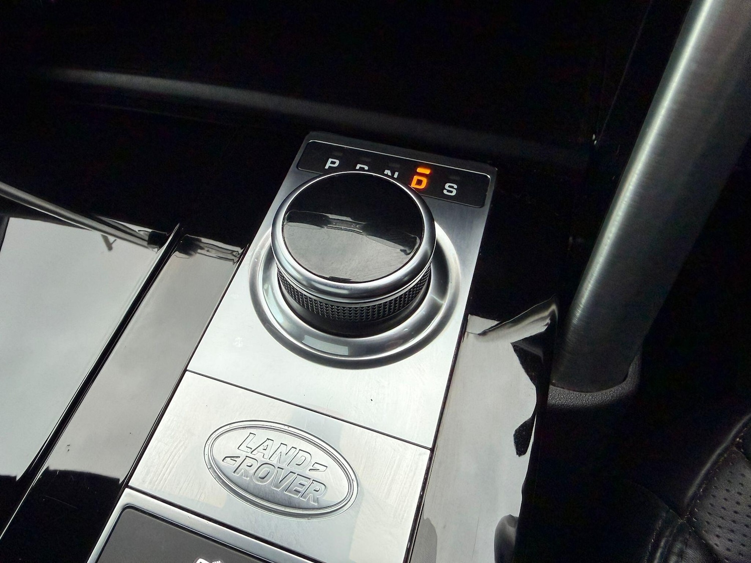 Used Land Rover Discovery 2019 for sale - 77425891: Photo 34