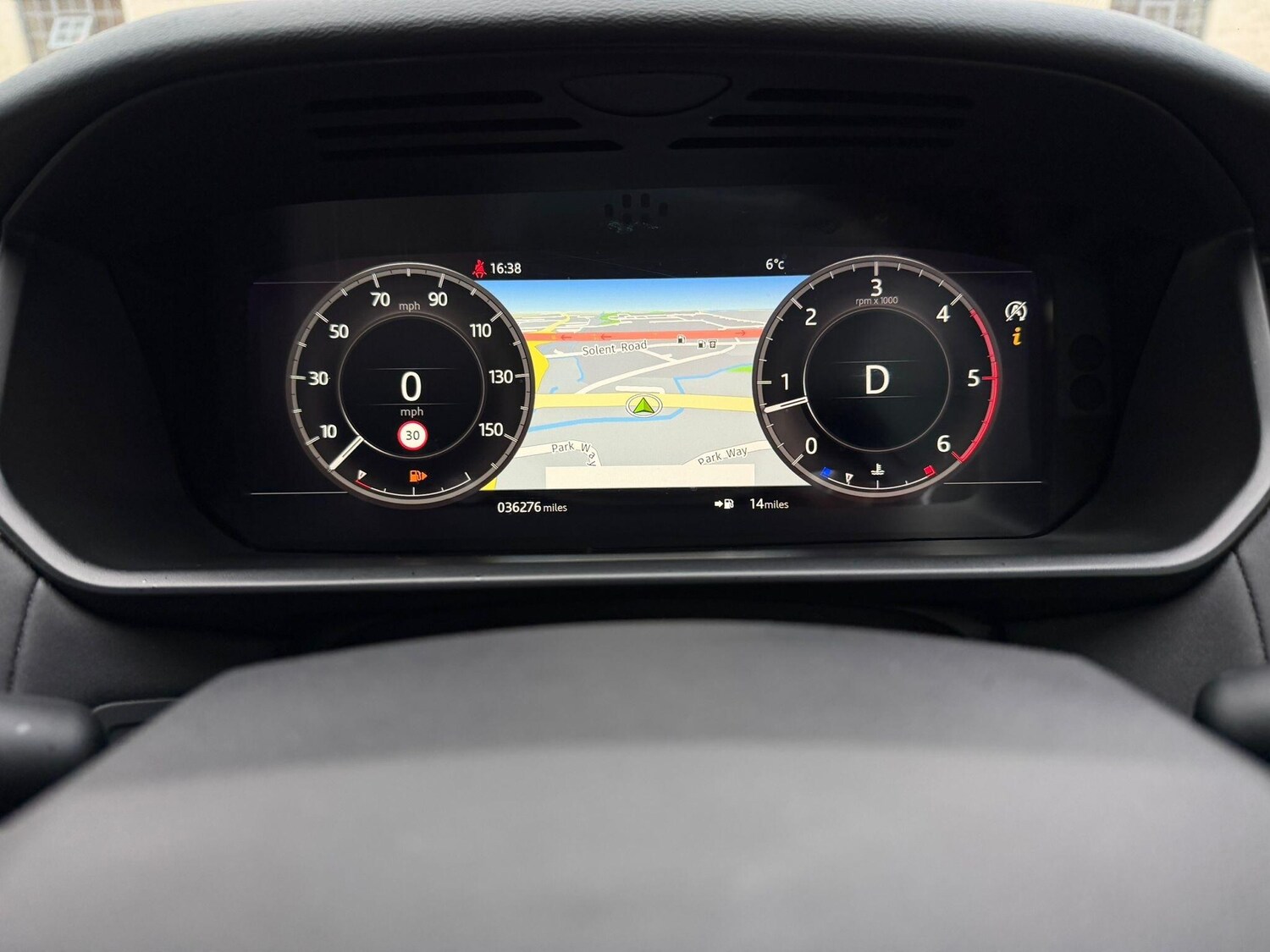 Used Land Rover Discovery 2019 for sale - 77425891: Photo 49