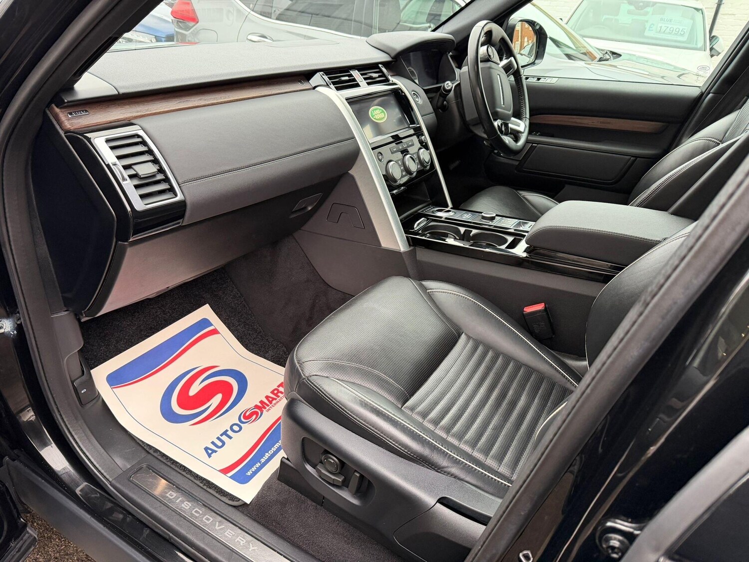 Used Land Rover Discovery 2019 for sale - 77425891: Photo 53