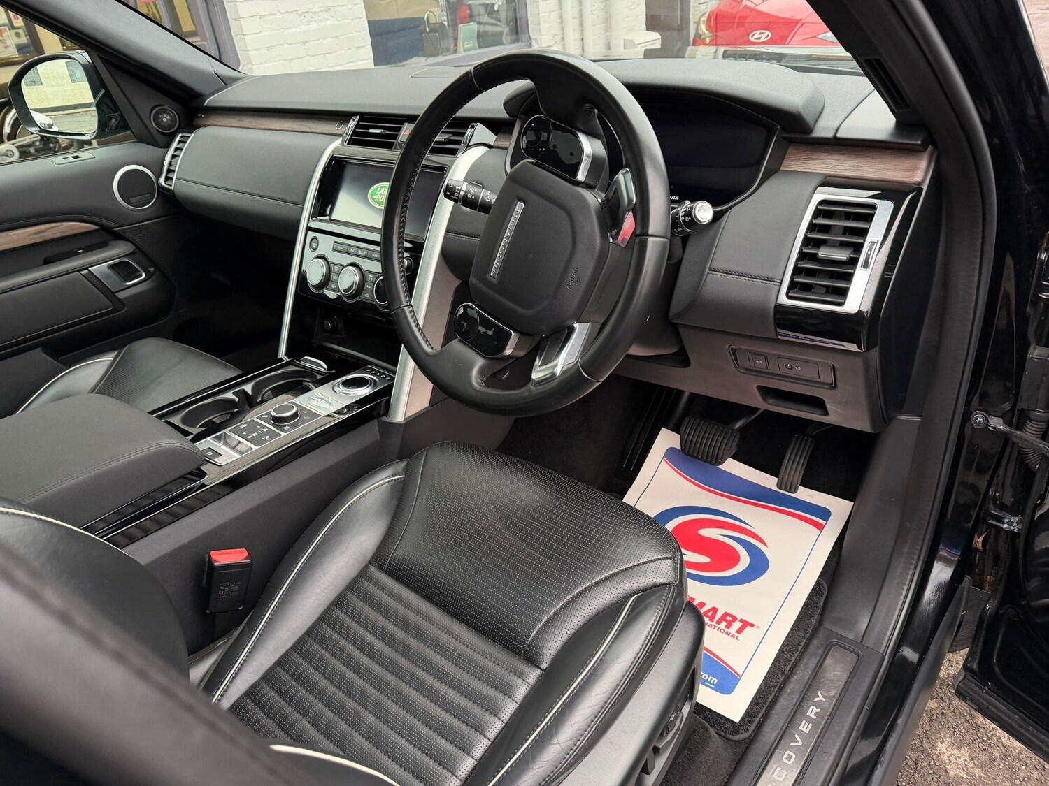 Used Land Rover Discovery 2019 for sale - 77425891: Photo 58