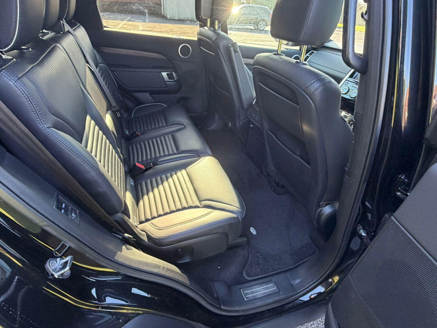 Used Land Rover Discovery 2019 for sale - 77425891: Photo 6