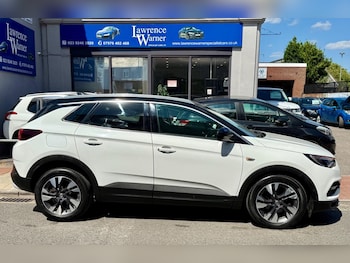 Vauxhall - Grandland X