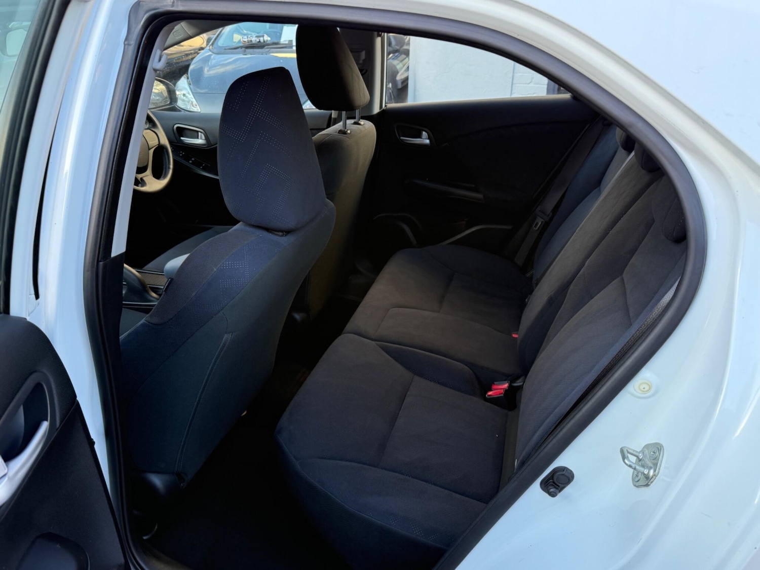 Used Honda Civic 2013 for sale - 76633594: Photo 14