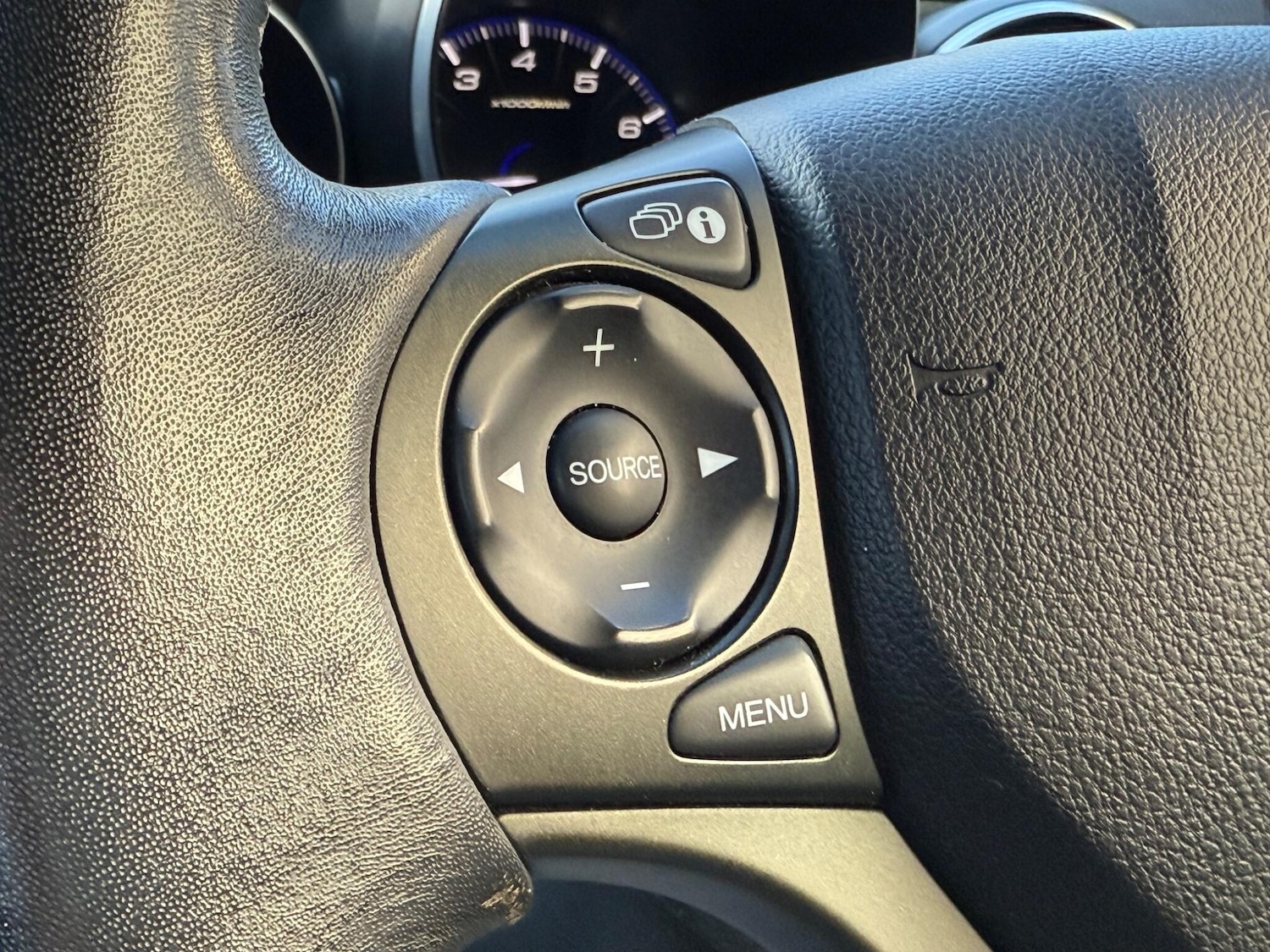 Used Honda Civic 2013 for sale - 76633594: Photo 18