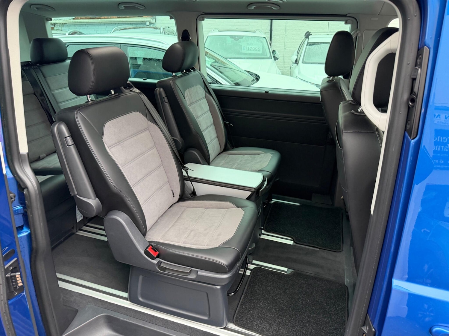 Used Volkswagen Caravelle 2021 for sale - 77237593: Photo 17