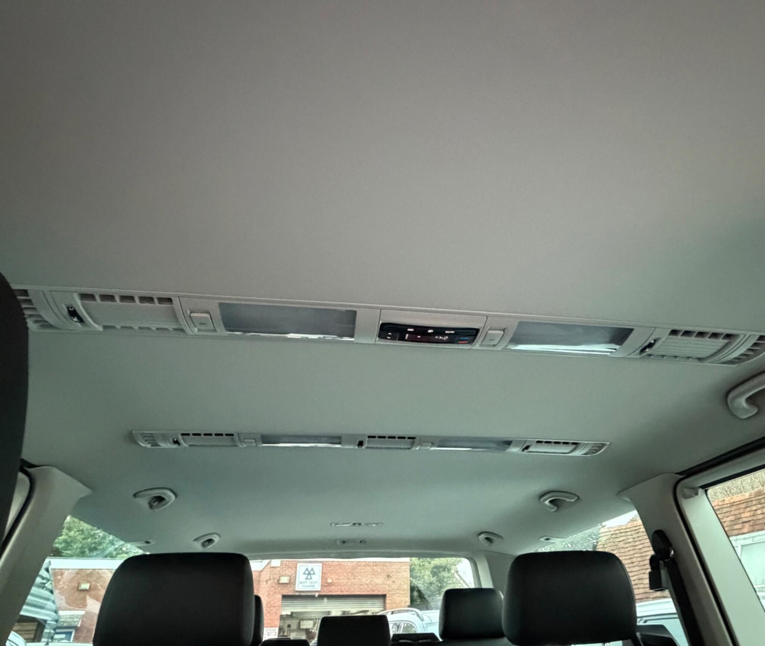 Used Volkswagen Caravelle 2021 for sale - 77237593: Photo 44