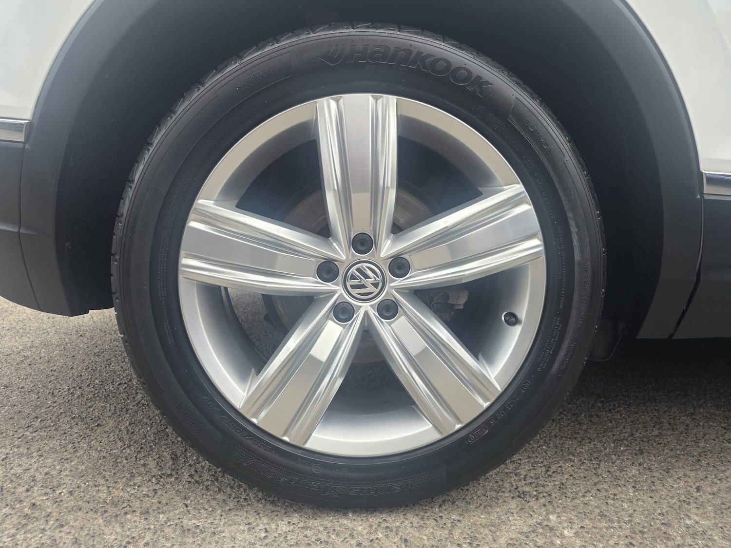 Used Volkswagen Tiguan 2020 for sale - 76136644: Photo 39