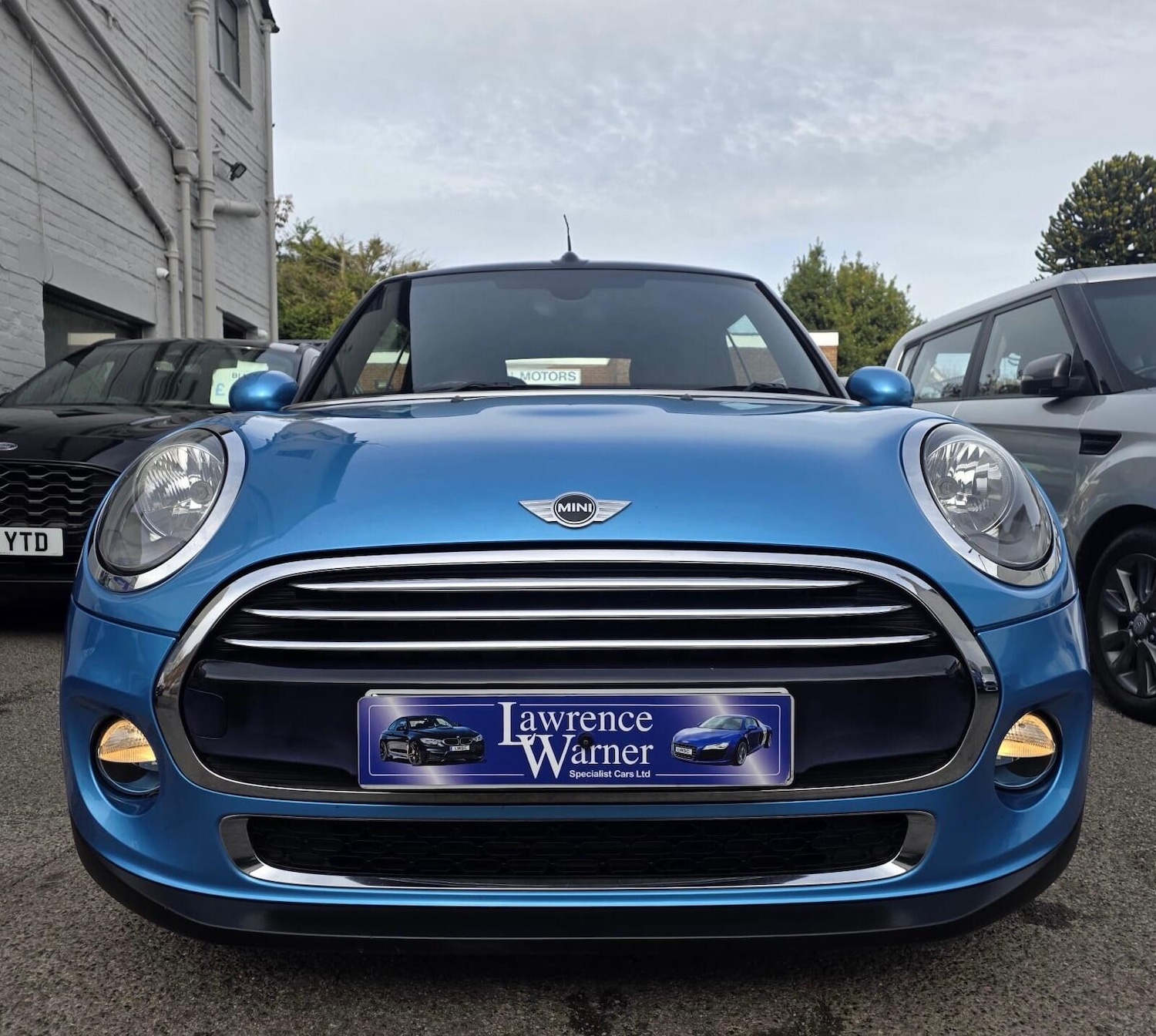 Used MINI Convertible 2016 for sale - 76995251: Photo 5