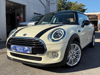 Used MINI Hatch 2018 for sale - 76001771: Photo