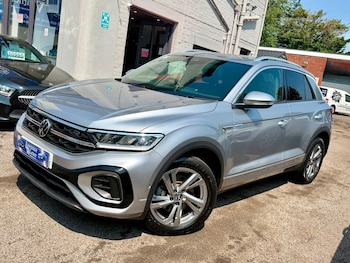 Used Volkswagen T-Roc 2022 for sale - 79337139: Photo
