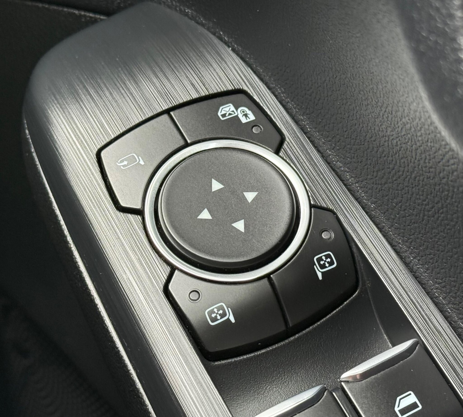 Used Ford Kuga for sale - 76572385: Photo 35