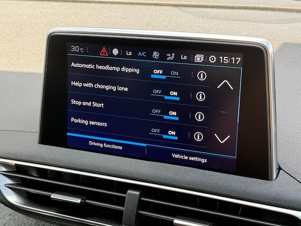 Used Peugeot 3008 2018 for sale - 74909518: Photo 24