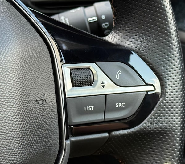 Used Peugeot 3008 2018 for sale - 74909518: Photo 27
