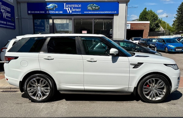 Used Land Rover Range Rover Sport 2015 for sale - 76189192: Photo 1