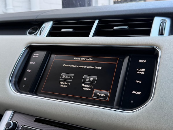 Used Land Rover Range Rover Sport 2015 for sale - 76189192: Photo 24