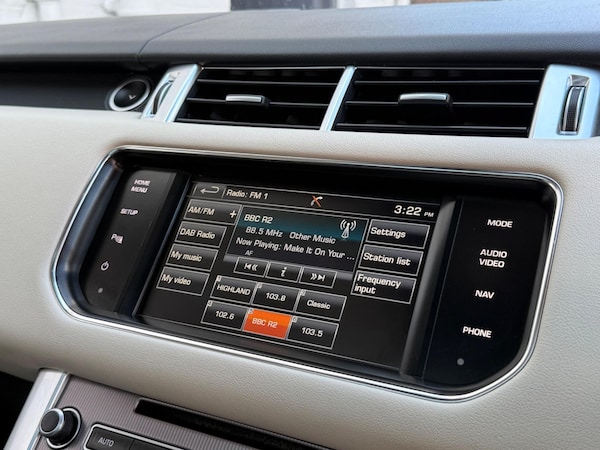 Used Land Rover Range Rover Sport 2015 for sale - 76189192: Photo 26