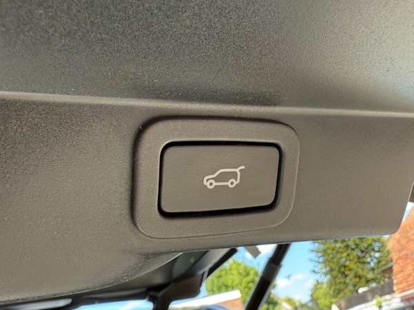 Used Land Rover Range Rover Sport 2015 for sale - 76189192: Photo 33