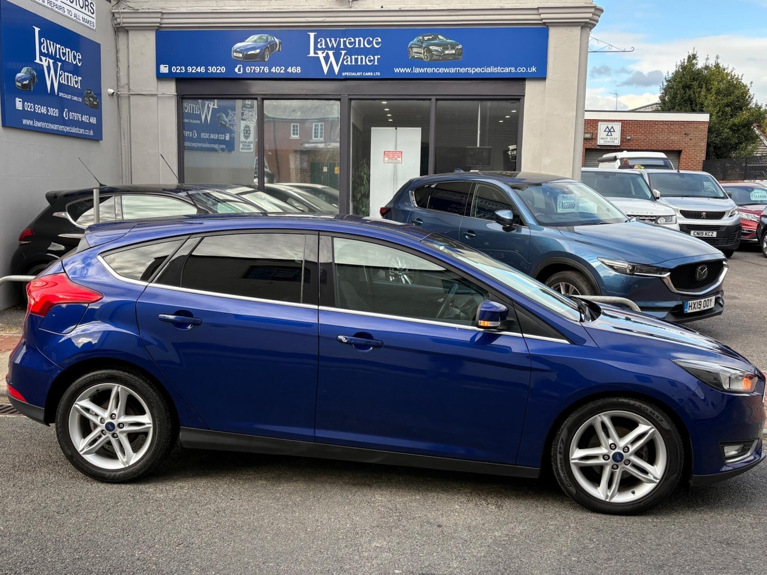 Used Ford Focus 2017 for sale - 76032392: Photo 1