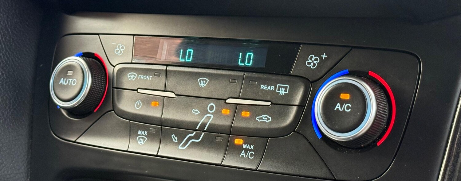 Used Ford Focus 2017 for sale - 76032392: Photo 25
