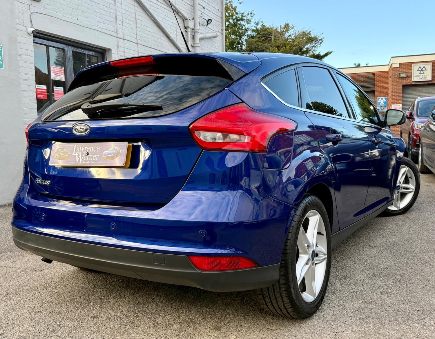 Used Ford Focus 2017 for sale - 76032392: Photo 9