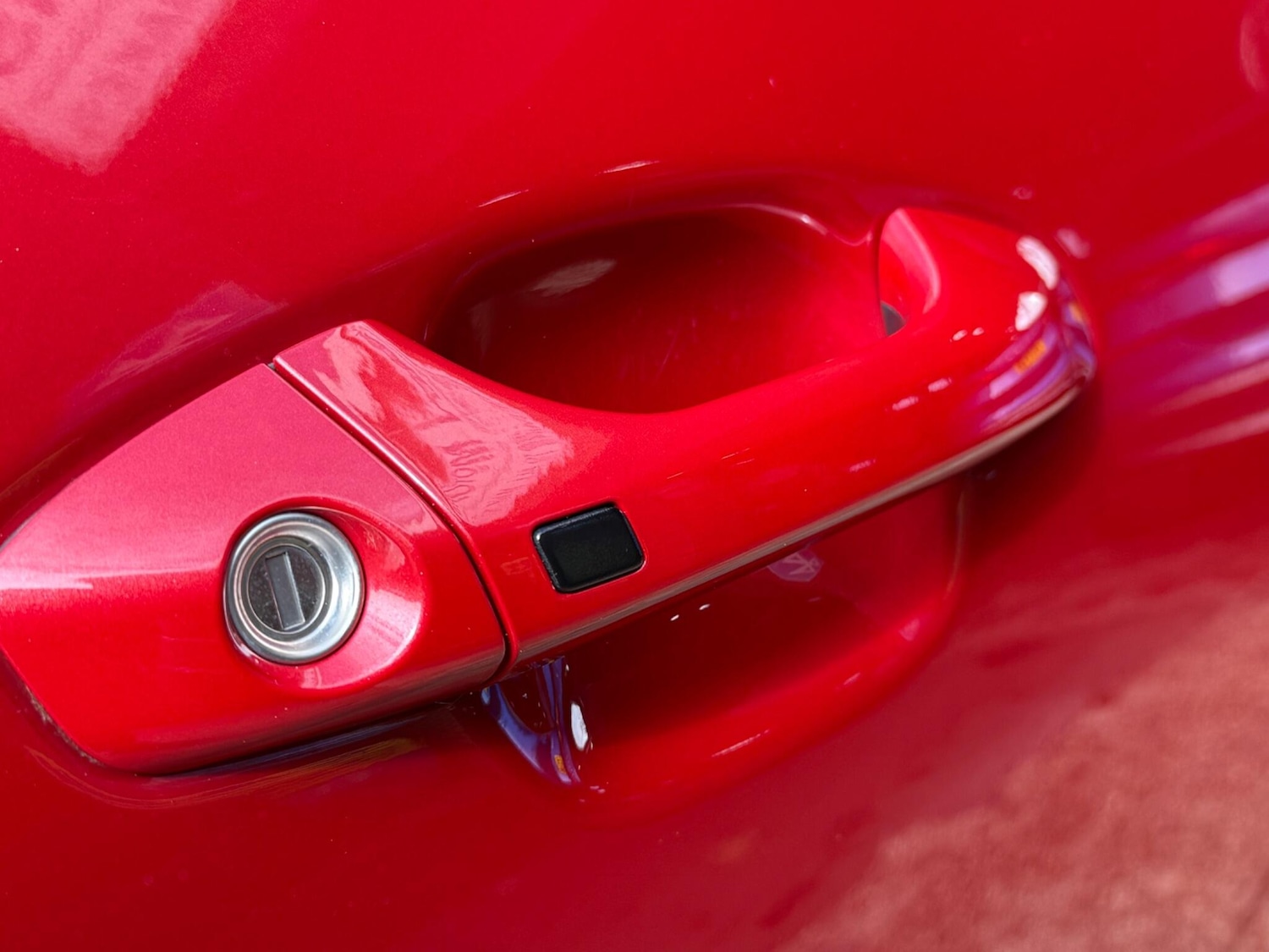 Used Kia Stonic 2018 for sale - 76572070: Photo 35