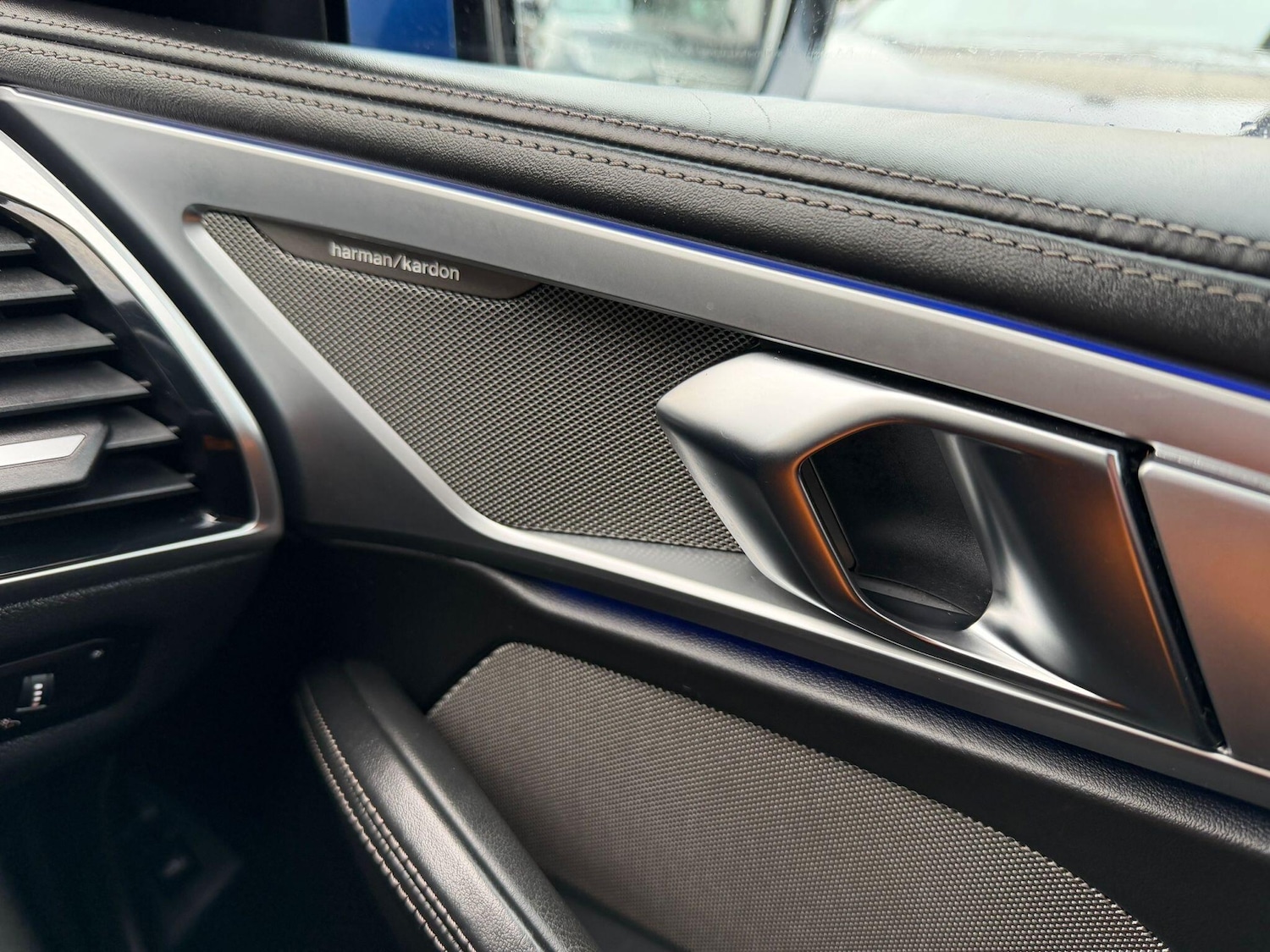 Used BMW 8 Series 2019 for sale - 77597702: Photo 34