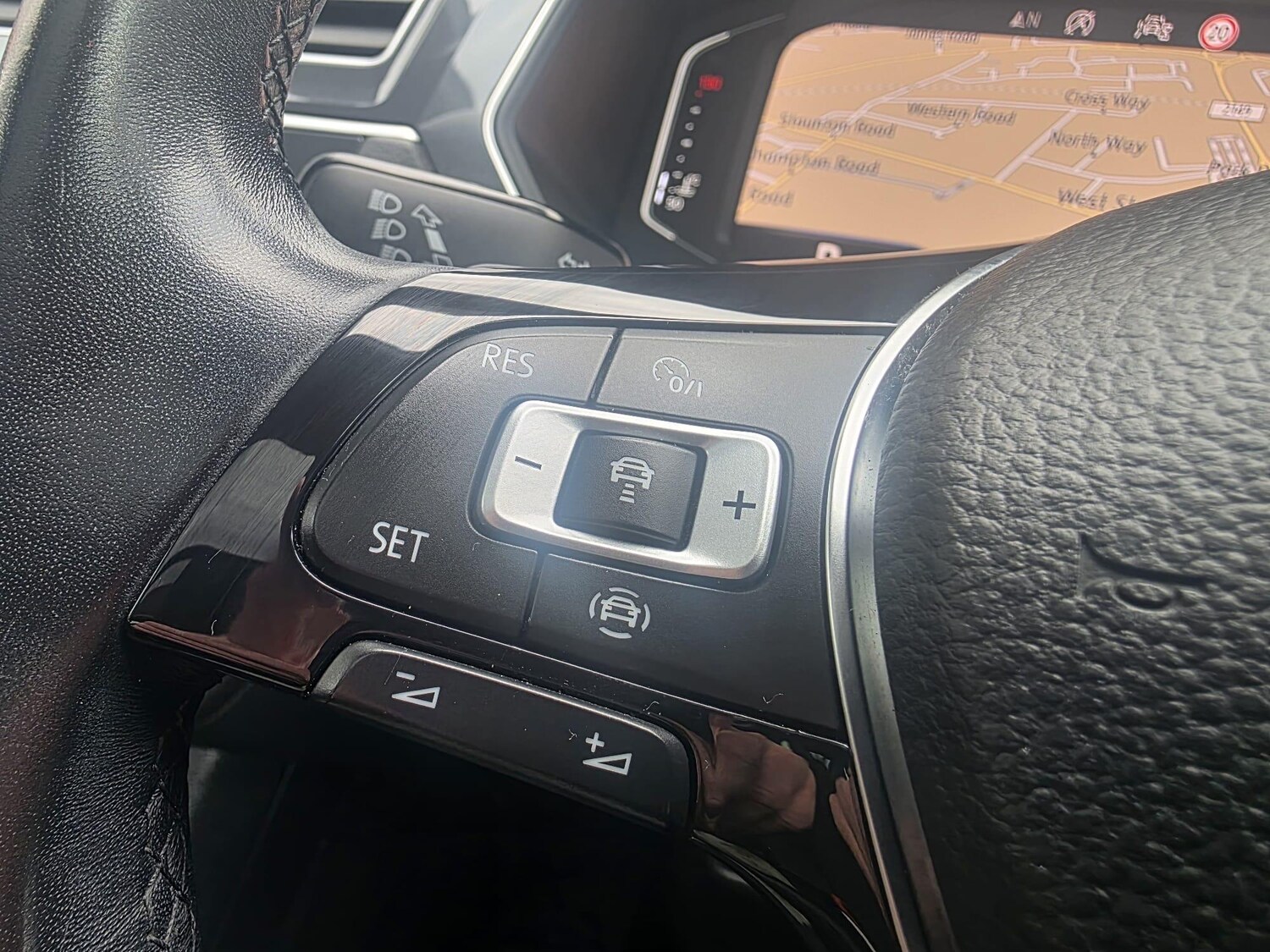 Used Volkswagen Tiguan 2020 for sale - 76572113: Photo 20