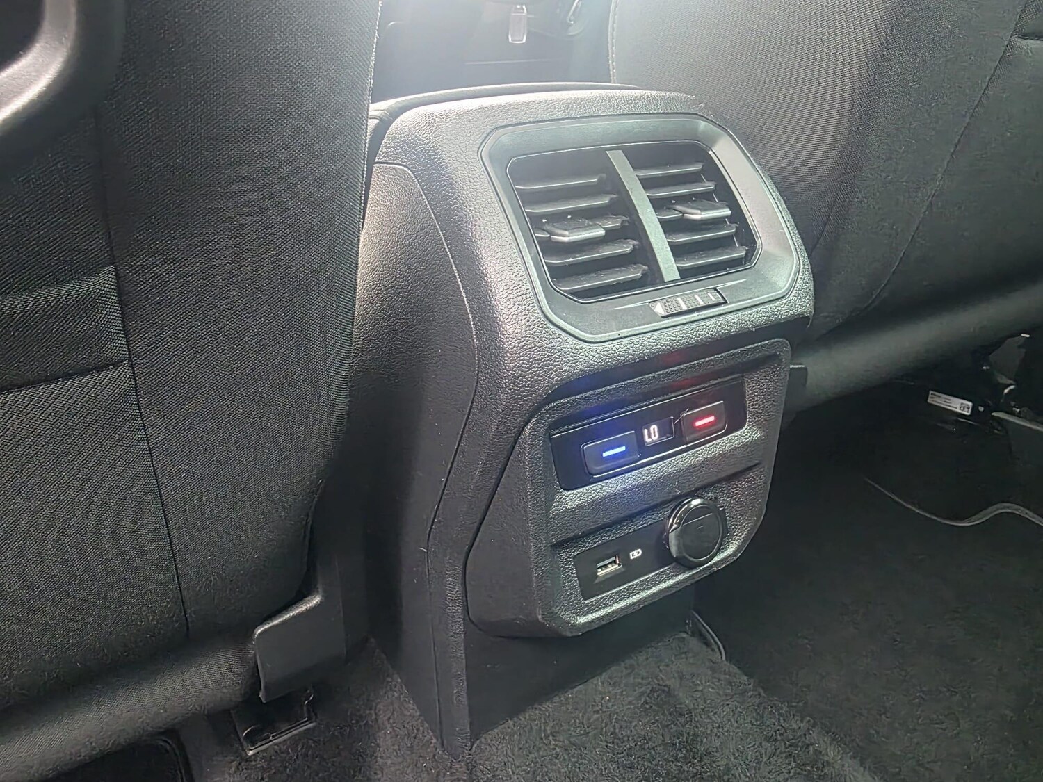 Used Volkswagen Tiguan 2020 for sale - 76572113: Photo 24