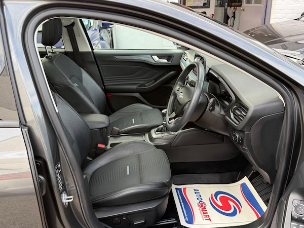 Used Ford Focus 2019 for sale - 76108448: Photo 11