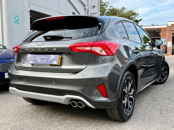 Used Ford Focus 2019 for sale - 76108448: Photo 9