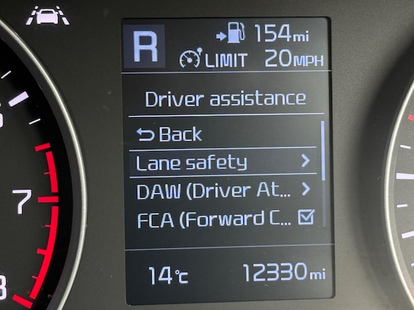 Used Kia Stonic 2018 for sale - 76020472: Photo 23