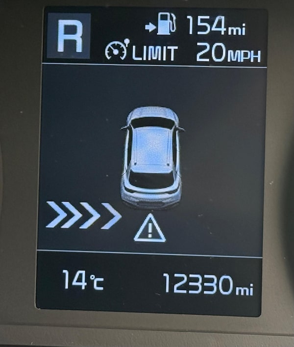 Used Kia Stonic 2018 for sale - 76020472: Photo 24