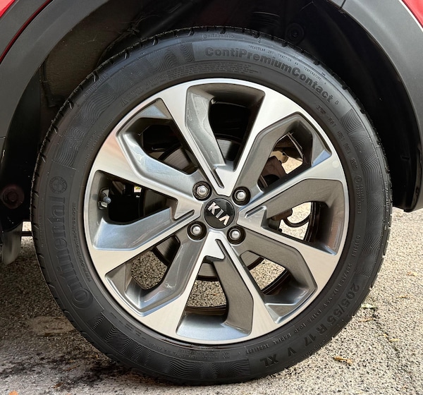 Used Kia Stonic 2018 for sale - 76020472: Photo 34