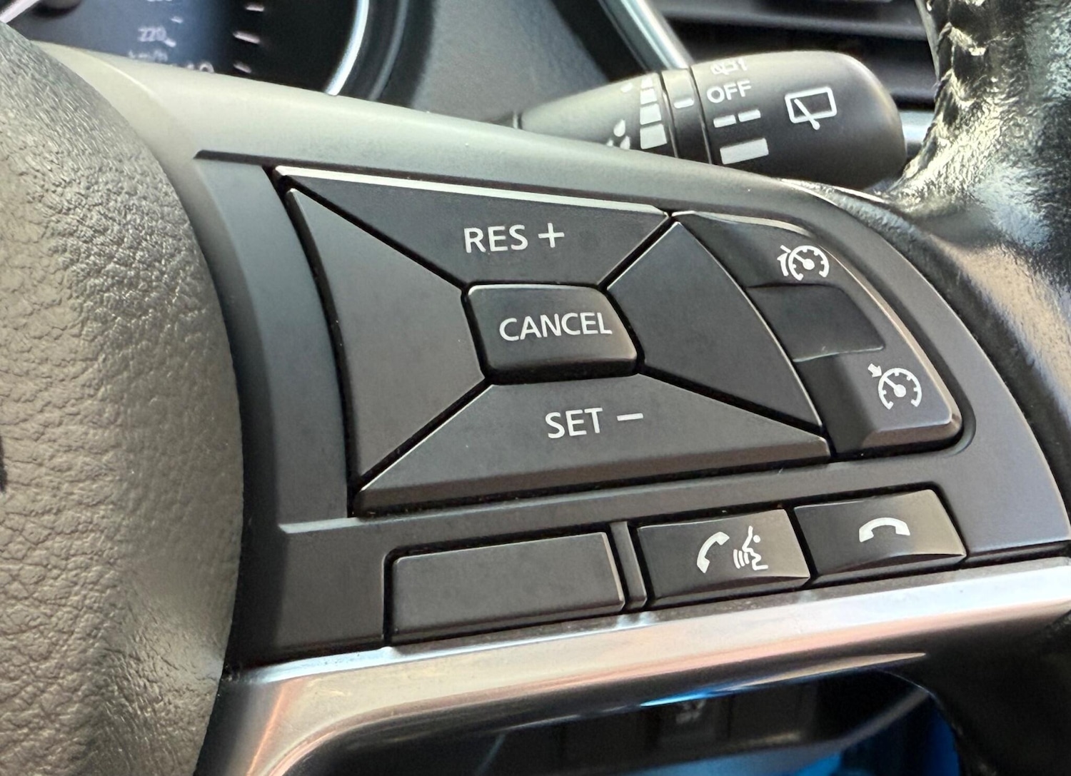 Used Nissan Qashqai for sale - 76572640: Photo 21