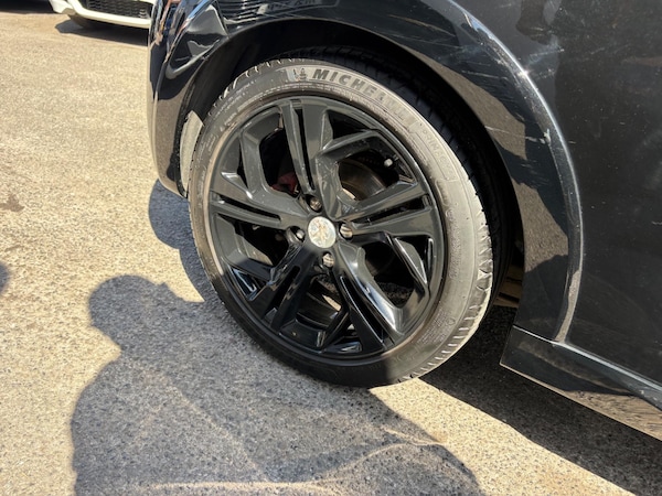 Used Peugeot 208 for sale - 74901485: Photo 31