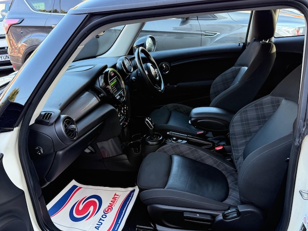 Used MINI Hatch 2018 for sale - 76123111: Photo 12