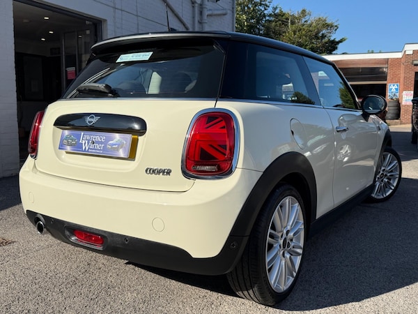 Used MINI Hatch 2018 for sale - 76123111: Photo 9
