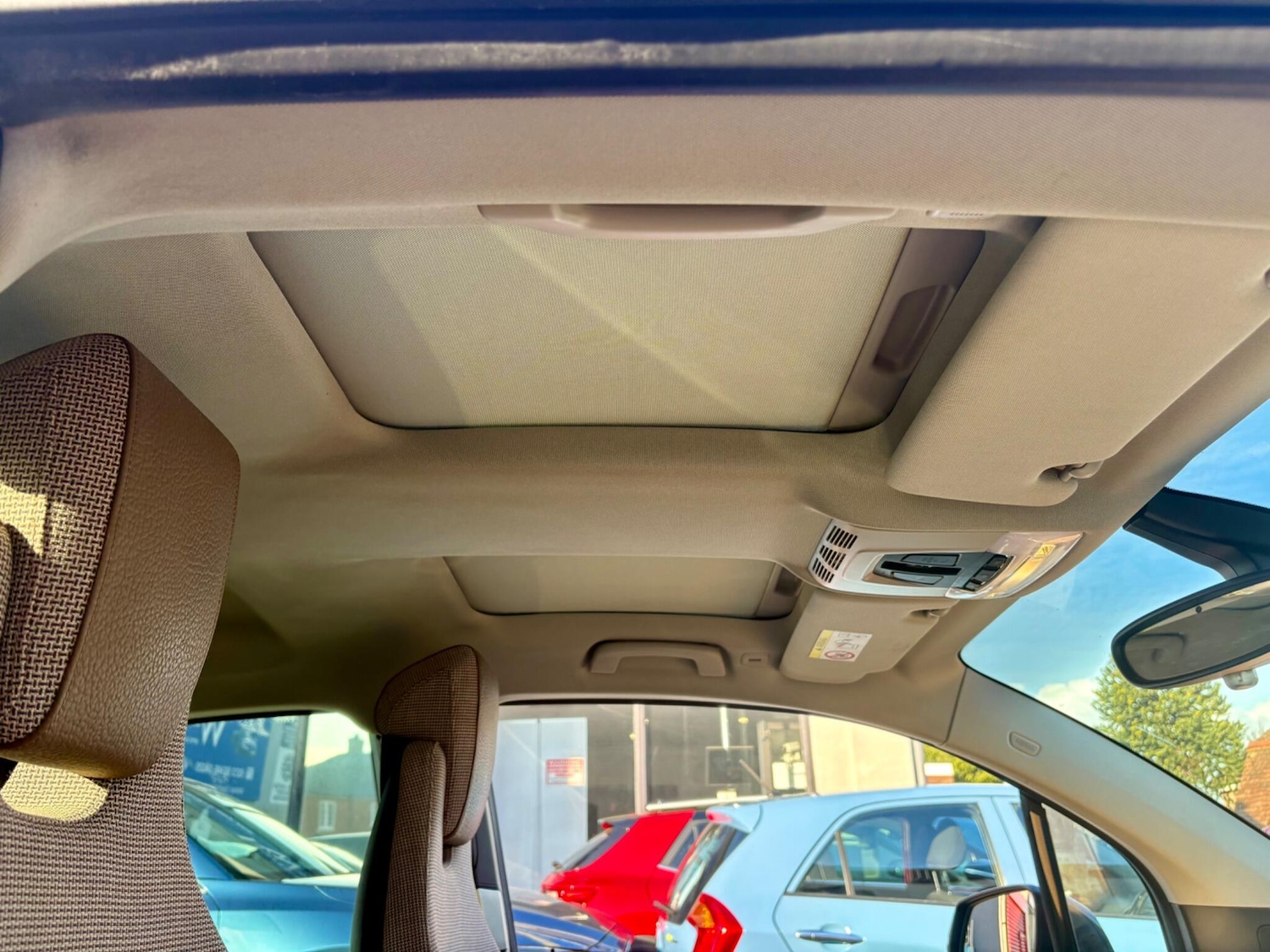 Used BMW i3 2018 for sale - 77737949: Photo 26