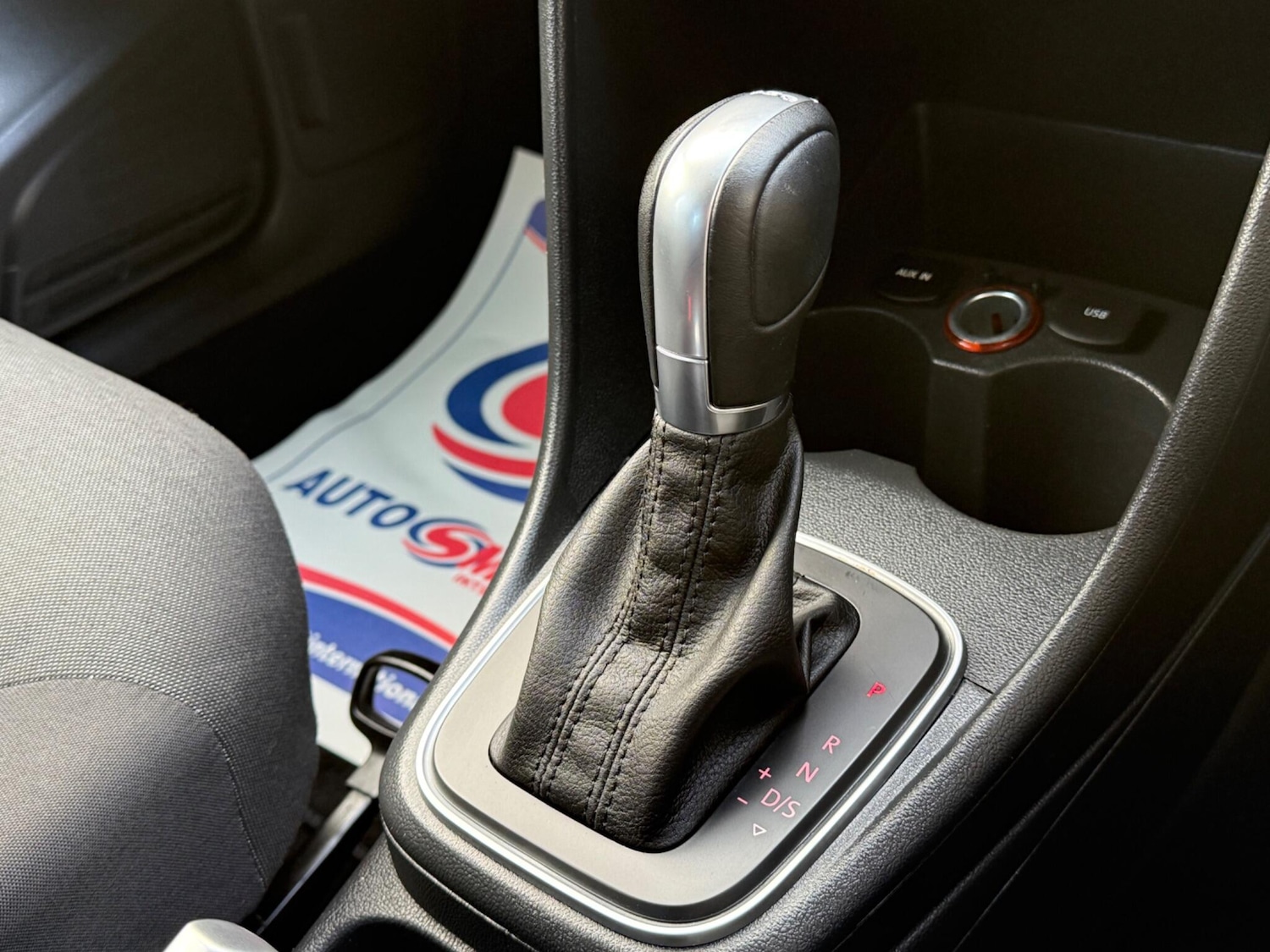 Used Volkswagen Polo 2015 for sale - 76742467: Photo 16