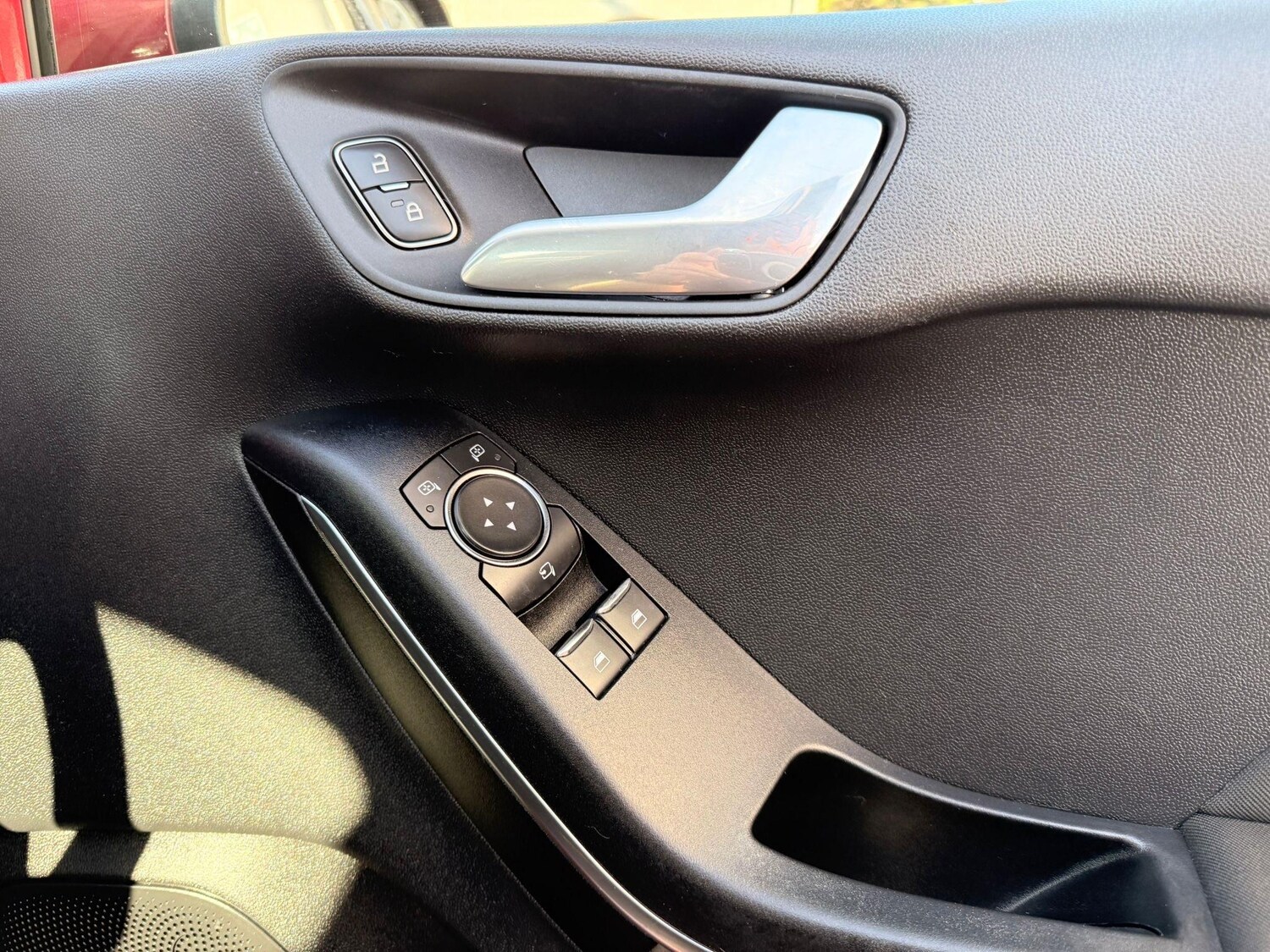 Used Ford Fiesta 2018 for sale - 76572028: Photo 25