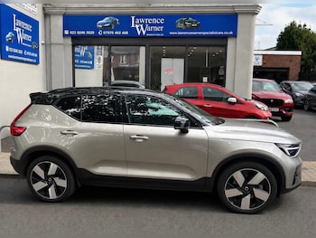 Used Volvo XC40 2023 for sale - 79387947: Photo