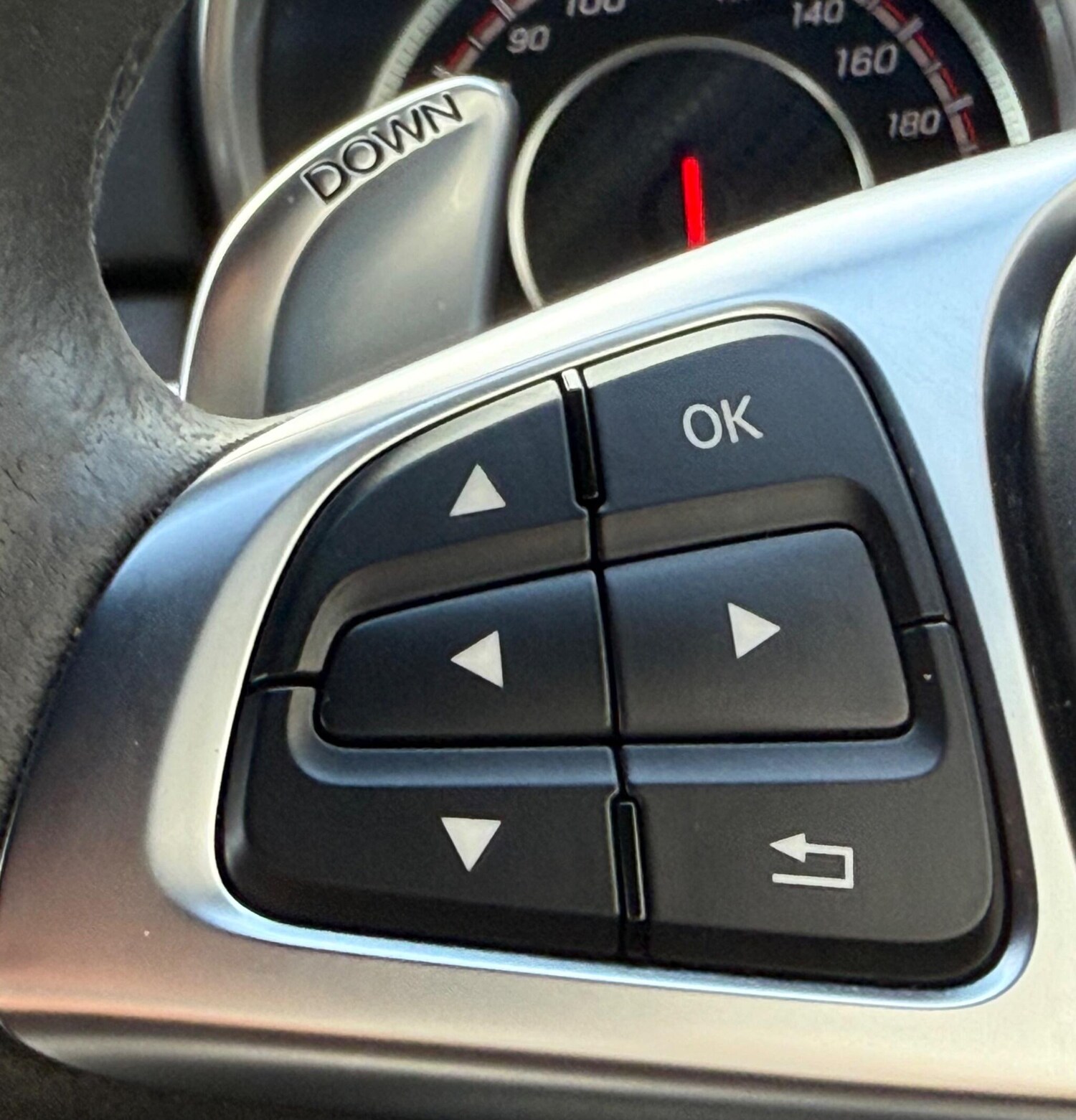 Used Mercedes-Benz GLS 2018 for sale - 76573021: Photo 35