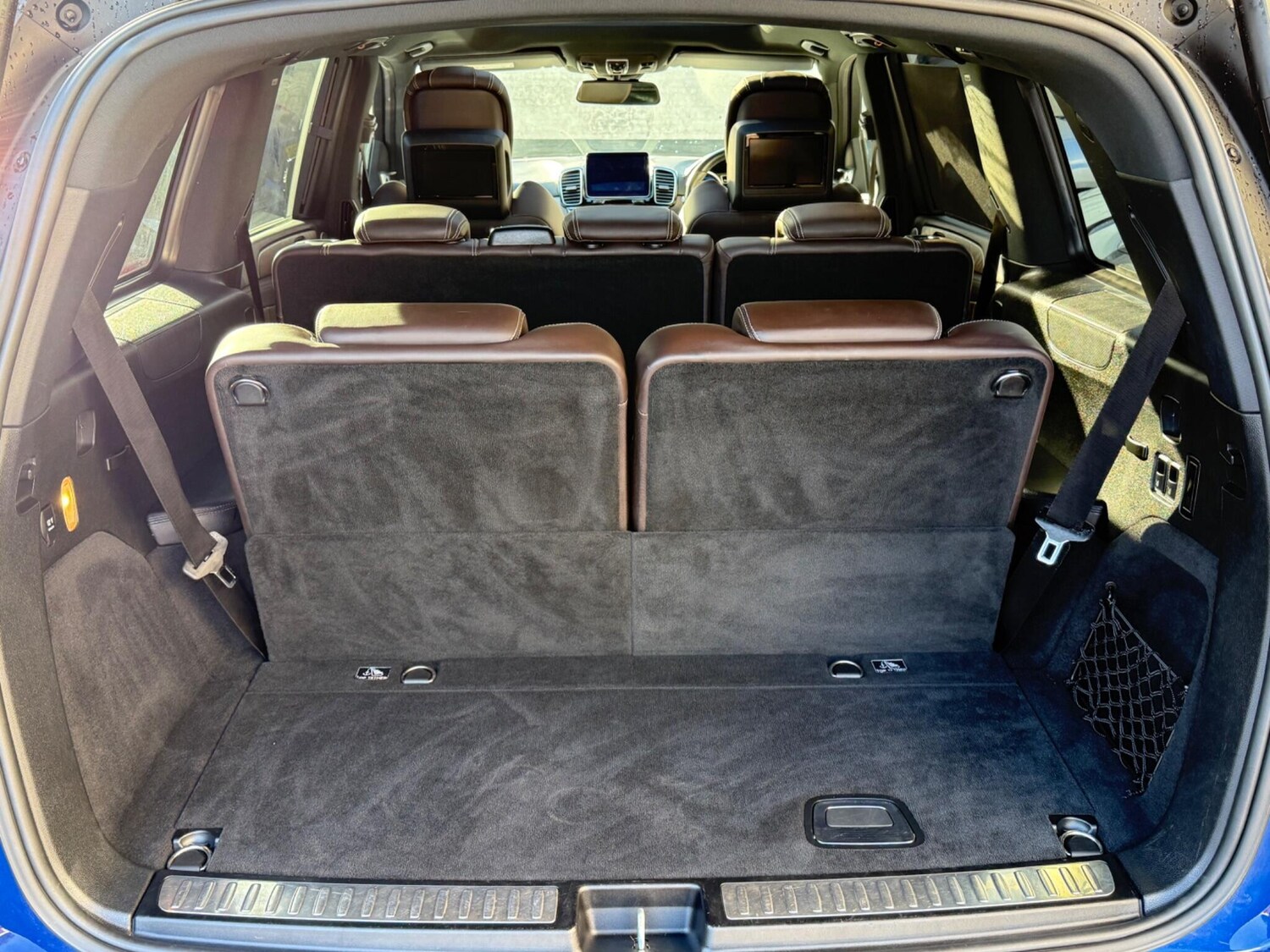 Used Mercedes-Benz GLS 2018 for sale - 76573021: Photo 48