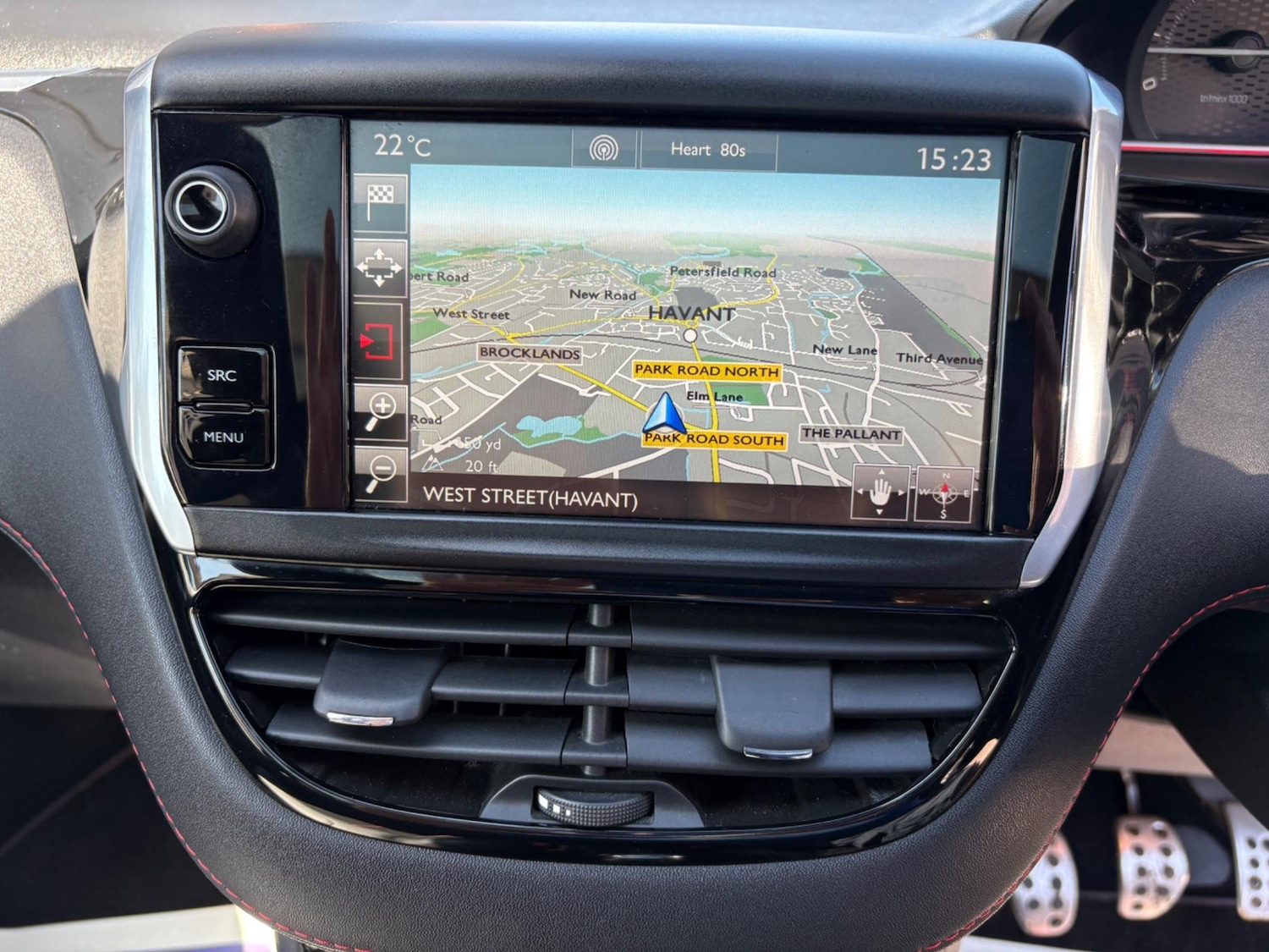 Used Peugeot 208 2015 for sale - 76573365: Photo 15