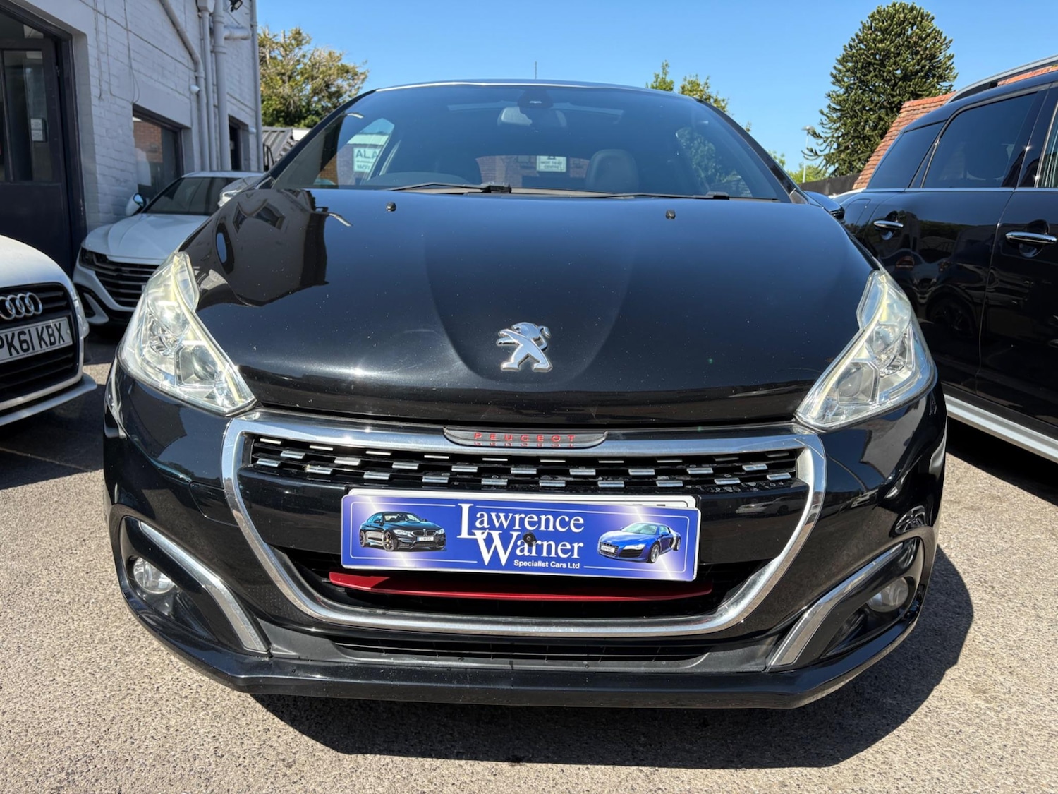 Used Peugeot 208 2015 for sale - 76573365: Photo 4