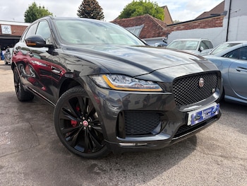 Used Jaguar F-Pace 2016 for sale - 79349332: Photo