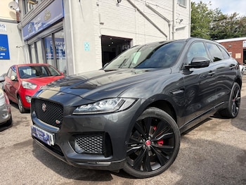Used Jaguar F-Pace 2016 for sale - 79349332: Photo